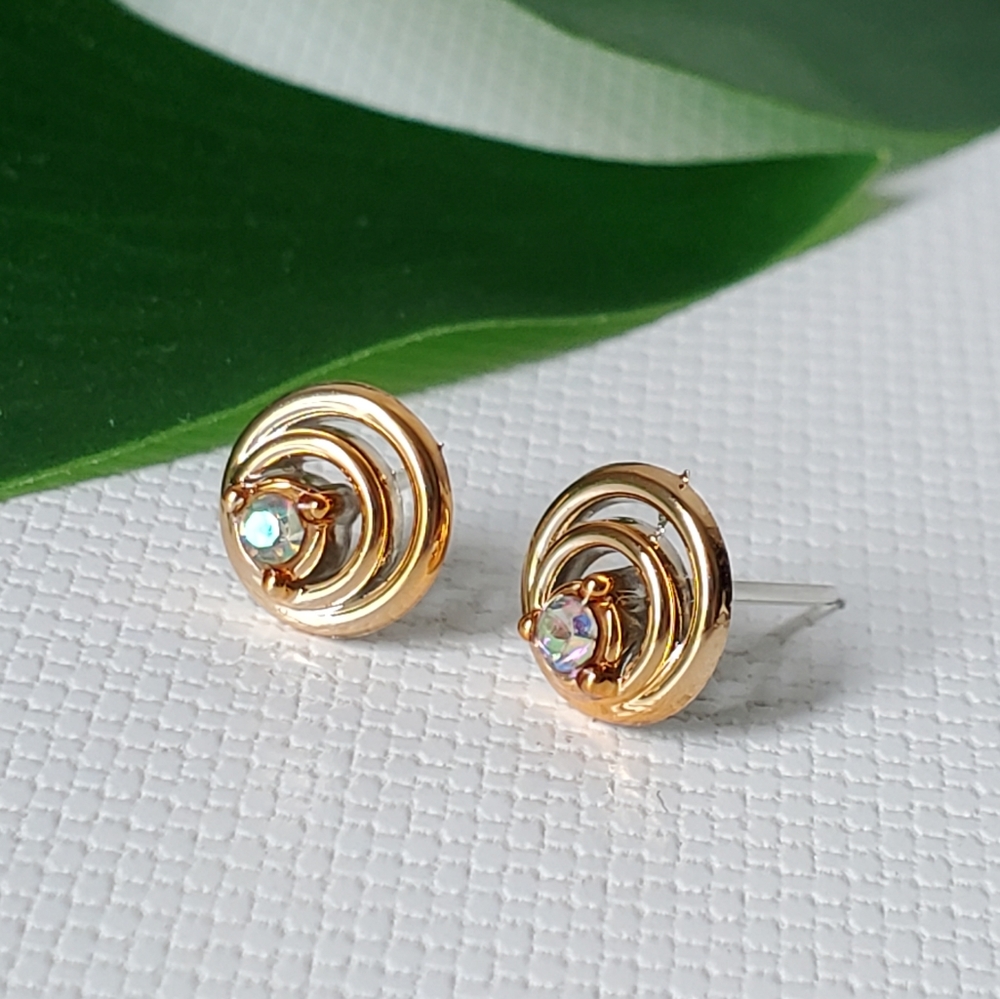 Hypoallergenic Plastic Studs Earrings